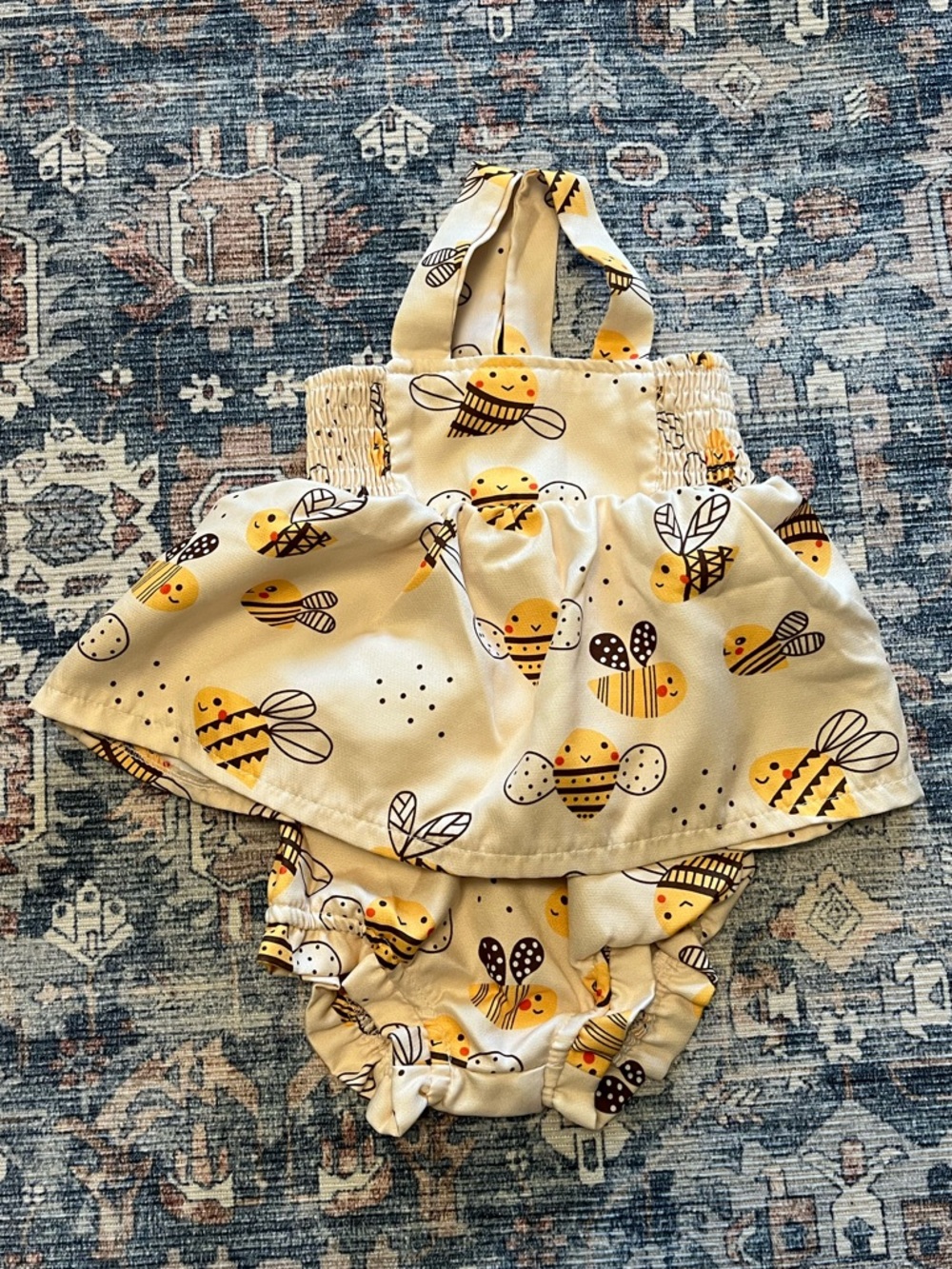Bundle of Baby Girl Spring and Summer Outfits - Picture 8 of 16